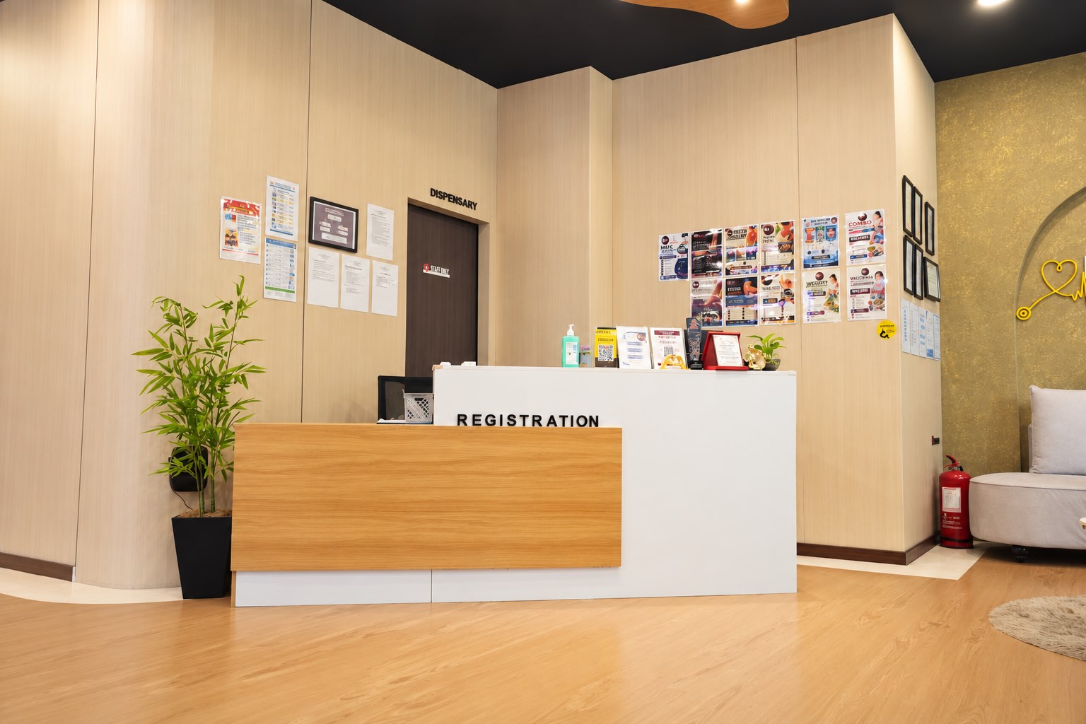 The reception desk at Poliklinik Malaya